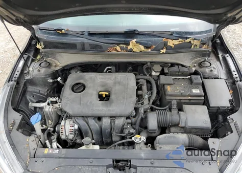 2021 Kia Forte Fe z USA, uszkodzony, nr VIN 3KPF24ADXME296686